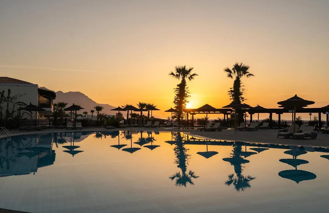 Grand Blue Beach Hotel-1